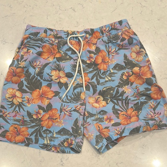 Floral Print Men's Swim Shorts - Picture 1 of 7